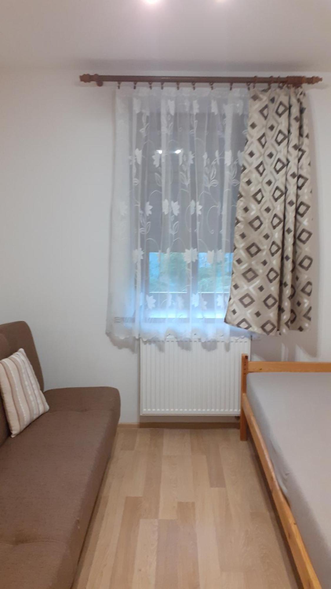 Energy House Apartman Jasło Kültér fotó