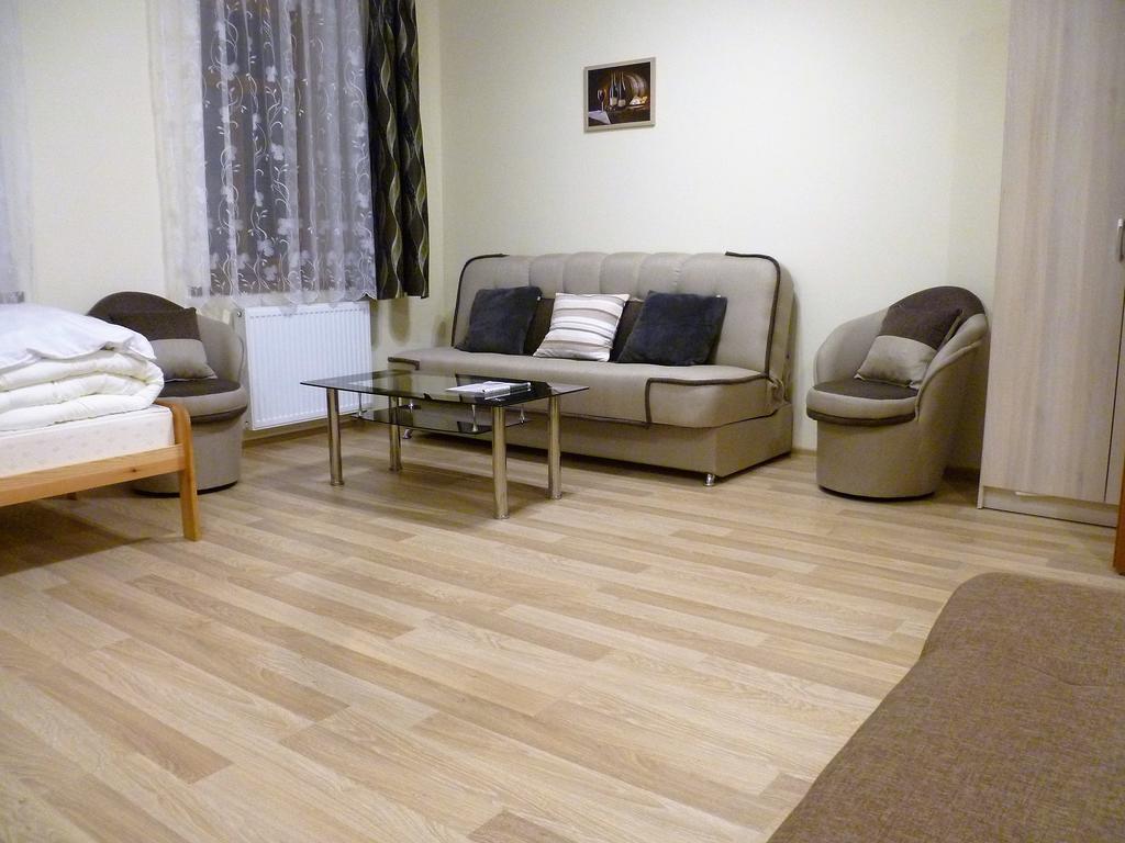 Energy House Apartman Jasło Kültér fotó